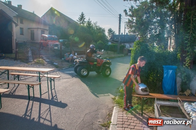 Zdjęcie w galerii na portalu naszraciborz.pl: Najlepsze kiełbaski? Na festynie strażackim! wiadomości z regionu