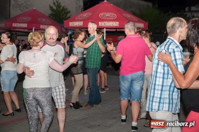 Zdjęcie w galerii na portalu naszraciborz.pl: Najlepsze kiełbaski? Na festynie strażackim! wiadomości z regionu