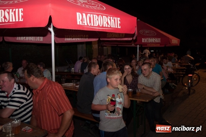 Zdjęcie w galerii na portalu naszraciborz.pl: Najlepsze kiełbaski? Na festynie strażackim! wiadomości z regionu