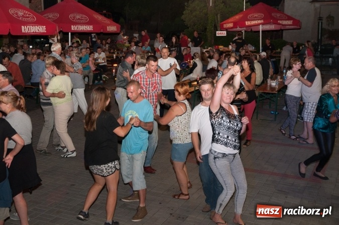 Zdjęcie w galerii na portalu naszraciborz.pl: Najlepsze kiełbaski? Na festynie strażackim! wiadomości z regionu