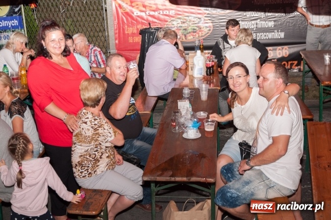 Zdjęcie w galerii na portalu naszraciborz.pl: Najlepsze kiełbaski? Na festynie strażackim! wiadomości z regionu