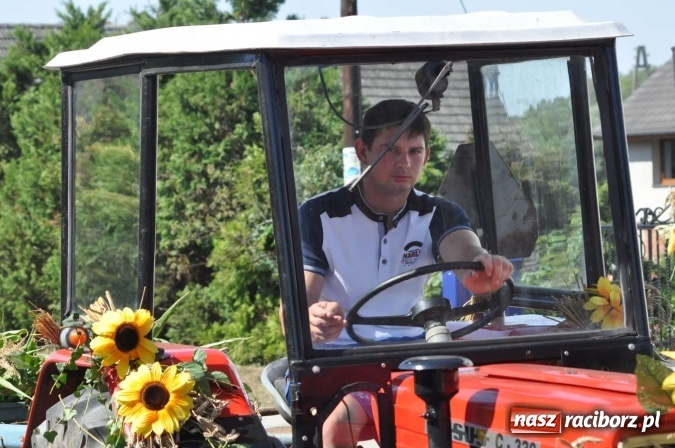 Zdjęcie w galerii na portalu naszraciborz.pl: Dożynki 2015 - w Rudniku z letnim dyngusem wiadomości z regionu