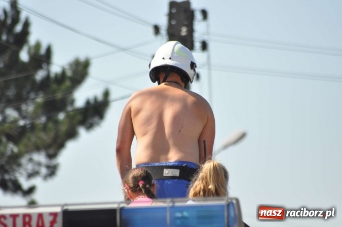 Zdjęcie w galerii na portalu naszraciborz.pl: Dożynki 2015 - w Rudniku z letnim dyngusem wiadomości z regionu