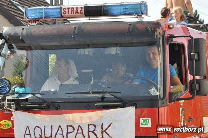 Zdjęcie w galerii na portalu naszraciborz.pl: Dożynki 2015 - w Rudniku z letnim dyngusem wiadomości z regionu