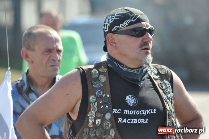 Zdjęcie w galerii na portalu naszraciborz.pl: Dożynki 2015 - w Rudniku z letnim dyngusem wiadomości z regionu