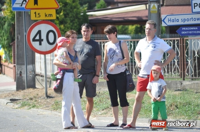 Zdjęcie w galerii na portalu naszraciborz.pl: Dożynki 2015 - w Rudniku z letnim dyngusem wiadomości z regionu