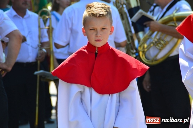 Zdjęcie w galerii na portalu naszraciborz.pl: Dożynki 2015 - w Żerdzinach wyruszli korowodem dziękować Bogu wiadomości z regionu