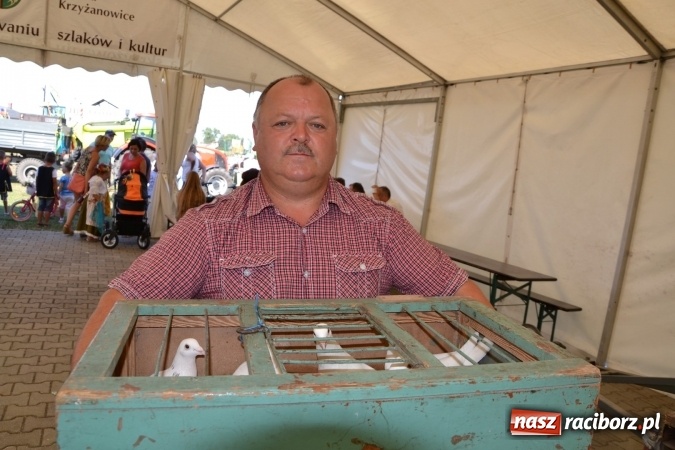 Zdjęcie w galerii na portalu naszraciborz.pl: Dożynki 2015 - Zabełkowianki ładniejsze niż Słowianki wiadomości z regionu