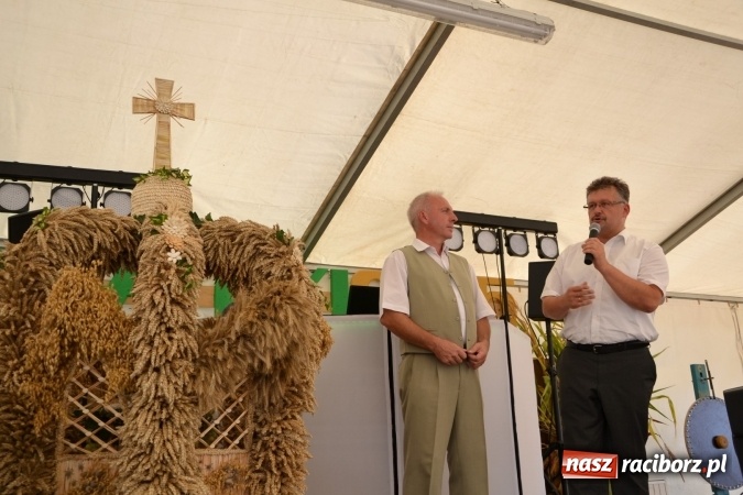 Zdjęcie w galerii na portalu naszraciborz.pl: Dożynki 2015 - Zabełkowianki ładniejsze niż Słowianki wiadomości z regionu