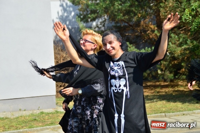 Zdjęcie w galerii na portalu naszraciborz.pl: Dożynki 2015 - barwny korow&oacute;d przeszedł ulicami Wojnowic wiadomości z regionu