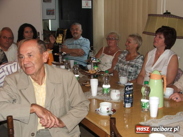 Zdjęcie w galerii na portalu naszraciborz.pl: Malunki na szkle wiadomości z regionu