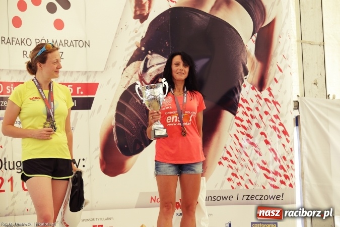 Zdjęcie w galerii na portalu naszraciborz.pl: 657 zawodników i zawodniczek ukończyło I Rafako Półmaraton wiadomości z regionu