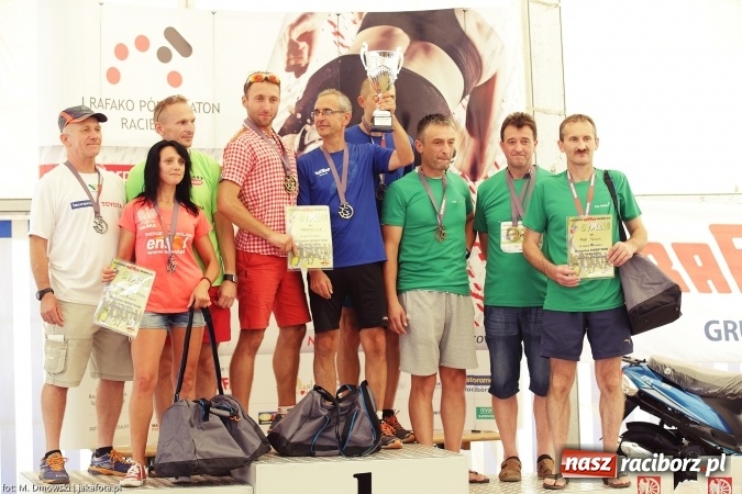 Zdjęcie w galerii na portalu naszraciborz.pl: 657 zawodników i zawodniczek ukończyło I Rafako Półmaraton wiadomości z regionu