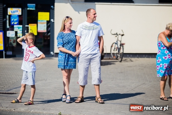 Zdjęcie w galerii na portalu naszraciborz.pl: Dożynki 2015 - w Pietrowicach Wielkich rolnicy dziękowali za zbiory wiadomości z regionu