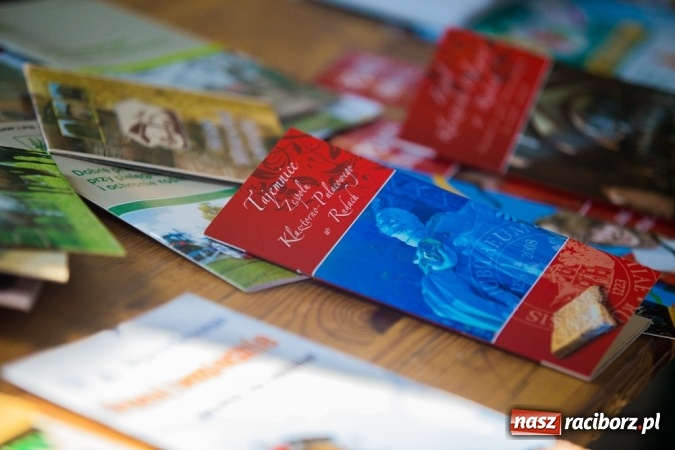 Zdjęcie w galerii na portalu naszraciborz.pl: Dożynki 2015 - w Pietrowicach Wielkich rolnicy dziękowali za zbiory wiadomości z regionu