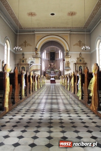 Zdjęcie w galerii na portalu naszraciborz.pl: Dożynki 2015 - w Sławikowie Te Deum za zbiory wiadomości z regionu