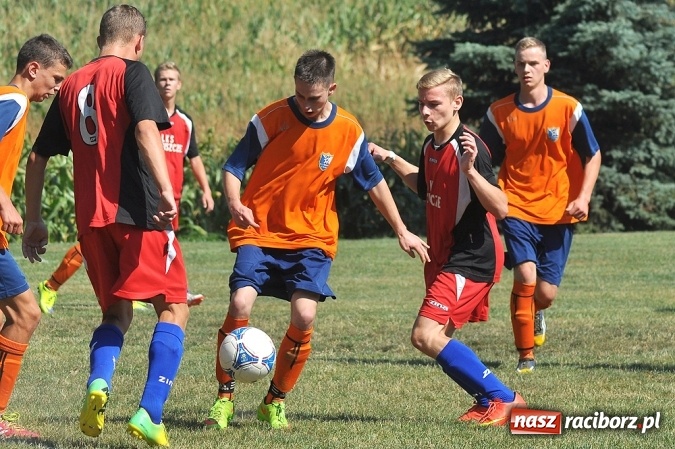 Zdjęcie w galerii na portalu naszraciborz.pl: Pierwszy mecz i pierwsze zwycięstwo juniorów Gamowa wiadomości z regionu