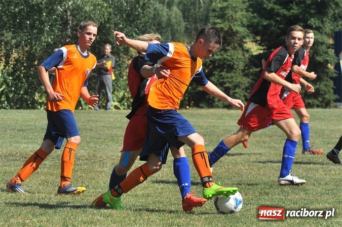 Zdjęcie w galerii na portalu naszraciborz.pl: Pierwszy mecz i pierwsze zwycięstwo juniorów Gamowa wiadomości z regionu