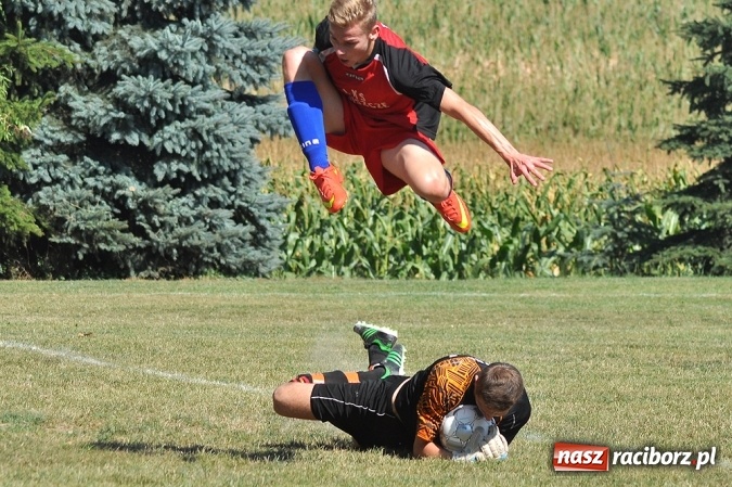 Zdjęcie w galerii na portalu naszraciborz.pl: Pierwszy mecz i pierwsze zwycięstwo juniorów Gamowa wiadomości z regionu