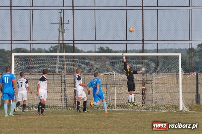 Zdjęcie w galerii na portalu naszraciborz.pl: Zgoda Zawada Książęca rozgromiła drużynę z Adamowic wiadomości z regionu