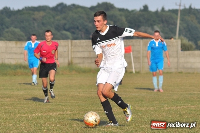 Zdjęcie w galerii na portalu naszraciborz.pl: Zgoda Zawada Książęca rozgromiła drużynę z Adamowic wiadomości z regionu