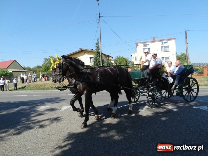 Zdjęcie w galerii na portalu naszraciborz.pl: Dożynki 2015 - Polska Afryka w Rzuchowie wiadomości z regionu