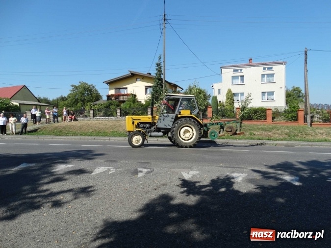 Zdjęcie w galerii na portalu naszraciborz.pl: Dożynki 2015 - Polska Afryka w Rzuchowie wiadomości z regionu