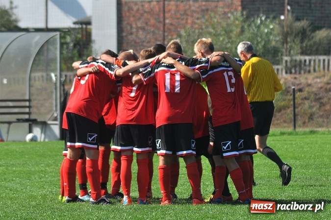 Zdjęcie w galerii na portalu naszraciborz.pl: Górnik Zabrze górą nad LKS-em 1908 Nędza wiadomości z regionu