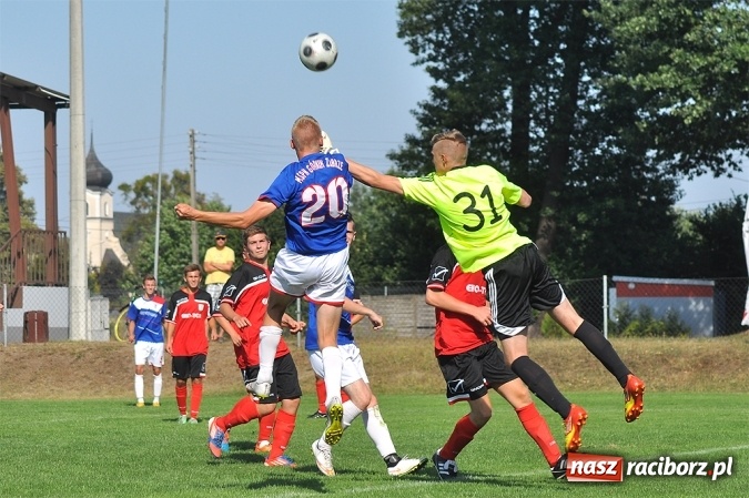 Zdjęcie w galerii na portalu naszraciborz.pl: Górnik Zabrze górą nad LKS-em 1908 Nędza wiadomości z regionu