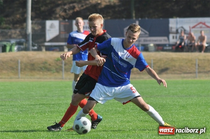 Zdjęcie w galerii na portalu naszraciborz.pl: Górnik Zabrze górą nad LKS-em 1908 Nędza wiadomości z regionu