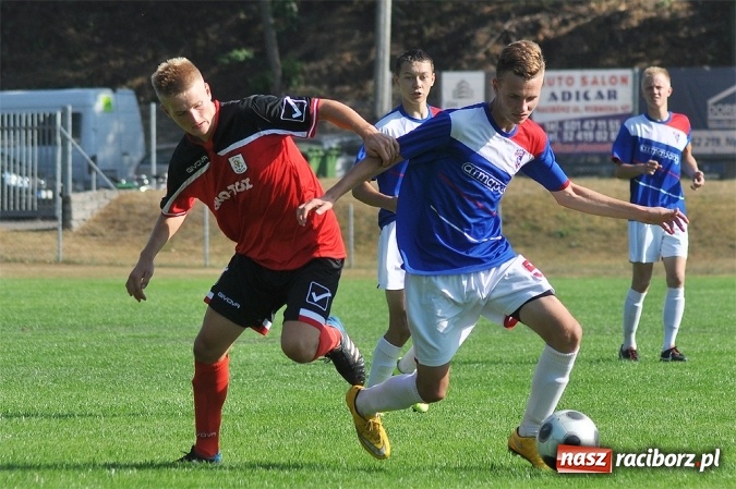 Zdjęcie w galerii na portalu naszraciborz.pl: Górnik Zabrze górą nad LKS-em 1908 Nędza wiadomości z regionu