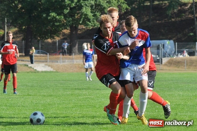 Zdjęcie w galerii na portalu naszraciborz.pl: Górnik Zabrze górą nad LKS-em 1908 Nędza wiadomości z regionu
