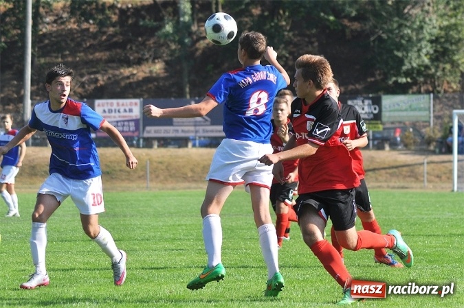 Zdjęcie w galerii na portalu naszraciborz.pl: Górnik Zabrze górą nad LKS-em 1908 Nędza wiadomości z regionu