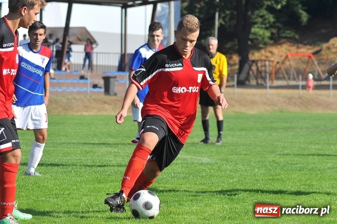 Zdjęcie w galerii na portalu naszraciborz.pl: Górnik Zabrze górą nad LKS-em 1908 Nędza wiadomości z regionu