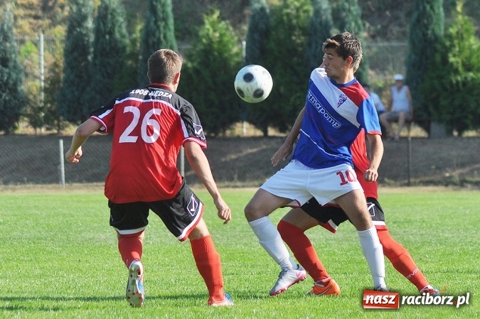 Zdjęcie w galerii na portalu naszraciborz.pl: Górnik Zabrze górą nad LKS-em 1908 Nędza wiadomości z regionu