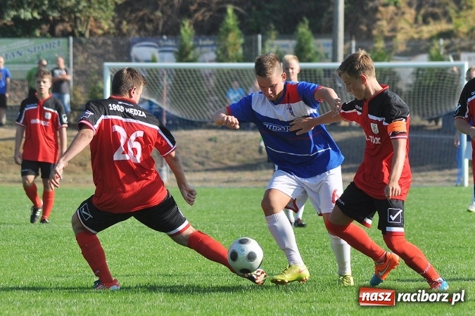 Zdjęcie w galerii na portalu naszraciborz.pl: Górnik Zabrze górą nad LKS-em 1908 Nędza wiadomości z regionu