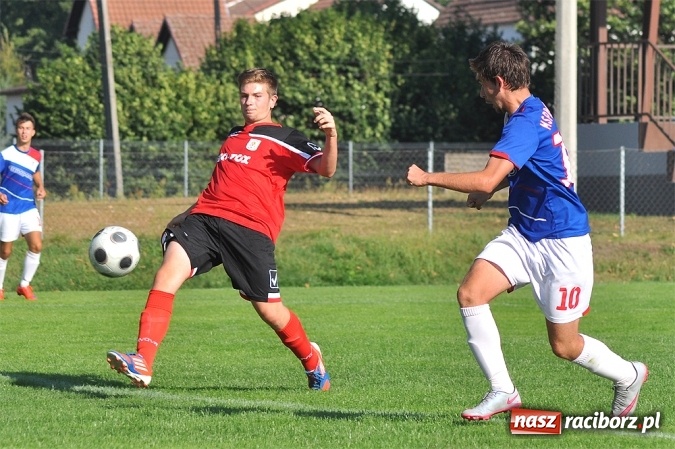 Zdjęcie w galerii na portalu naszraciborz.pl: Górnik Zabrze górą nad LKS-em 1908 Nędza wiadomości z regionu