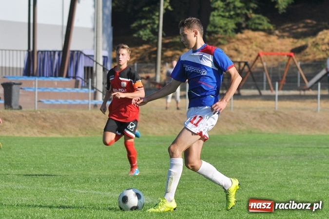 Zdjęcie w galerii na portalu naszraciborz.pl: Górnik Zabrze górą nad LKS-em 1908 Nędza wiadomości z regionu