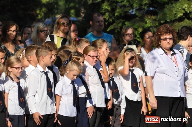 Zdjęcie w galerii na portalu naszraciborz.pl: Wszystko, co dobre szybko się kończy. Już po pierwszym dzwonku  wiadomości z regionu