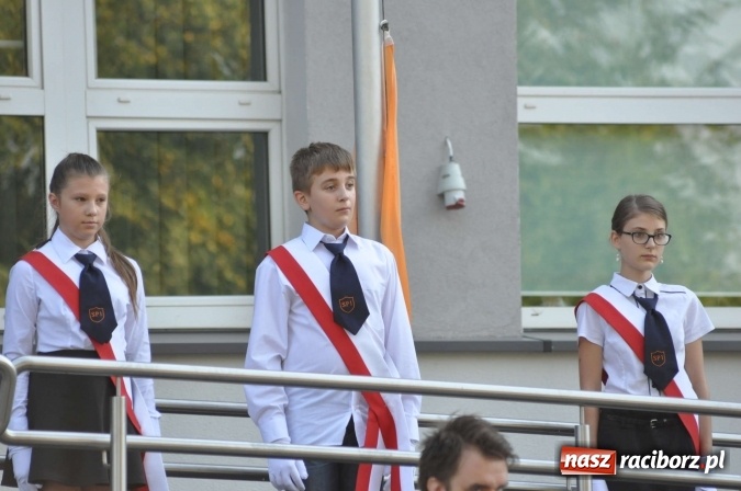 Zdjęcie w galerii na portalu naszraciborz.pl: Wszystko, co dobre szybko się kończy. Już po pierwszym dzwonku  wiadomości z regionu