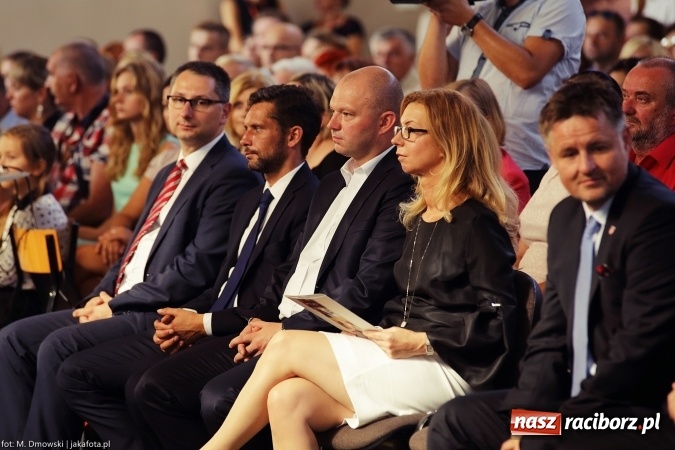 Zdjęcie w galerii na portalu naszraciborz.pl: Miejska inauguracja roku szkolnego w tym roku na Ostrogu wiadomości z regionu