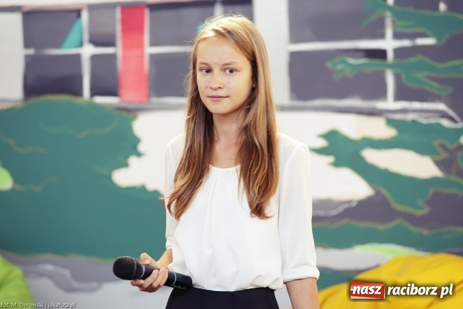 Zdjęcie w galerii na portalu naszraciborz.pl: Miejska inauguracja roku szkolnego w tym roku na Ostrogu wiadomości z regionu