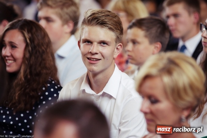 Zdjęcie w galerii na portalu naszraciborz.pl: II LO wsp&oacute;łorganizatorem tegorocznej Powiatowej Inauguracji Roku Szkolnego wiadomości z regionu