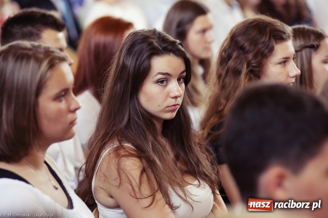 Zdjęcie w galerii na portalu naszraciborz.pl: II LO wsp&oacute;łorganizatorem tegorocznej Powiatowej Inauguracji Roku Szkolnego wiadomości z regionu