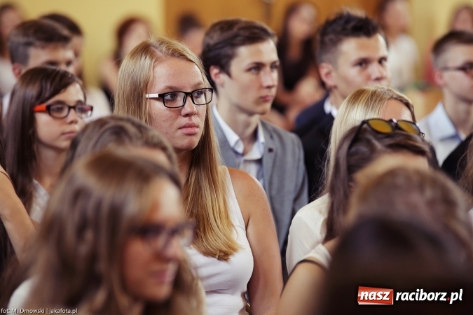 Zdjęcie w galerii na portalu naszraciborz.pl: II LO wsp&oacute;łorganizatorem tegorocznej Powiatowej Inauguracji Roku Szkolnego wiadomości z regionu