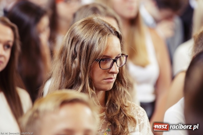 Zdjęcie w galerii na portalu naszraciborz.pl: II LO wsp&oacute;łorganizatorem tegorocznej Powiatowej Inauguracji Roku Szkolnego wiadomości z regionu