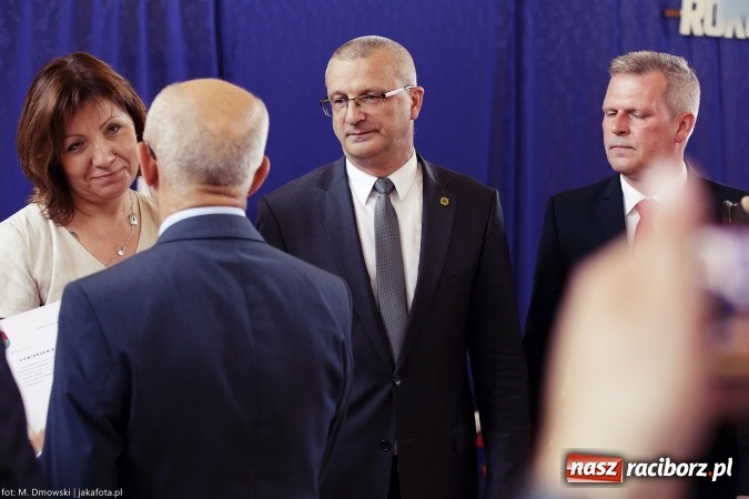 Zdjęcie w galerii na portalu naszraciborz.pl: II LO wsp&oacute;łorganizatorem tegorocznej Powiatowej Inauguracji Roku Szkolnego wiadomości z regionu