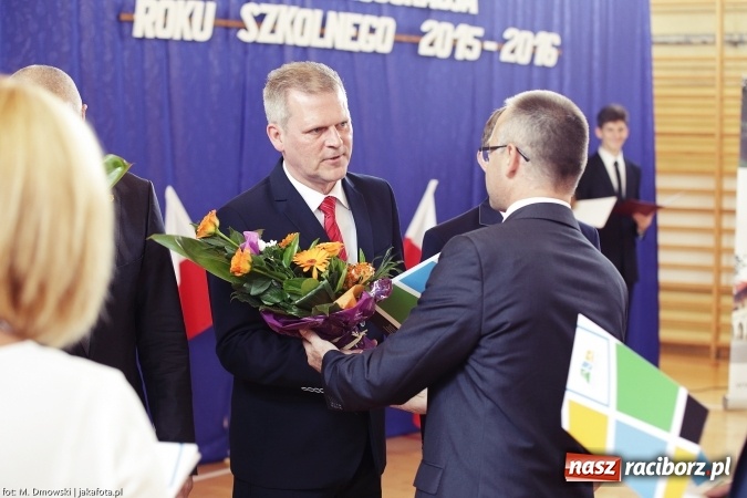 Zdjęcie w galerii na portalu naszraciborz.pl: II LO wsp&oacute;łorganizatorem tegorocznej Powiatowej Inauguracji Roku Szkolnego wiadomości z regionu