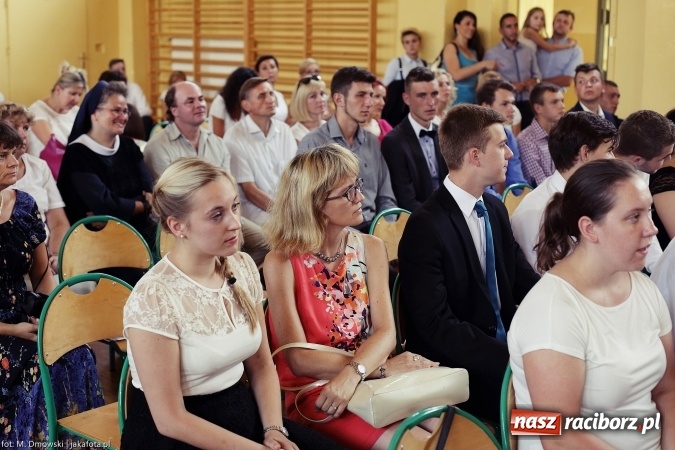 Zdjęcie w galerii na portalu naszraciborz.pl: II LO wsp&oacute;łorganizatorem tegorocznej Powiatowej Inauguracji Roku Szkolnego wiadomości z regionu