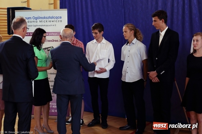 Zdjęcie w galerii na portalu naszraciborz.pl: II LO wsp&oacute;łorganizatorem tegorocznej Powiatowej Inauguracji Roku Szkolnego wiadomości z regionu